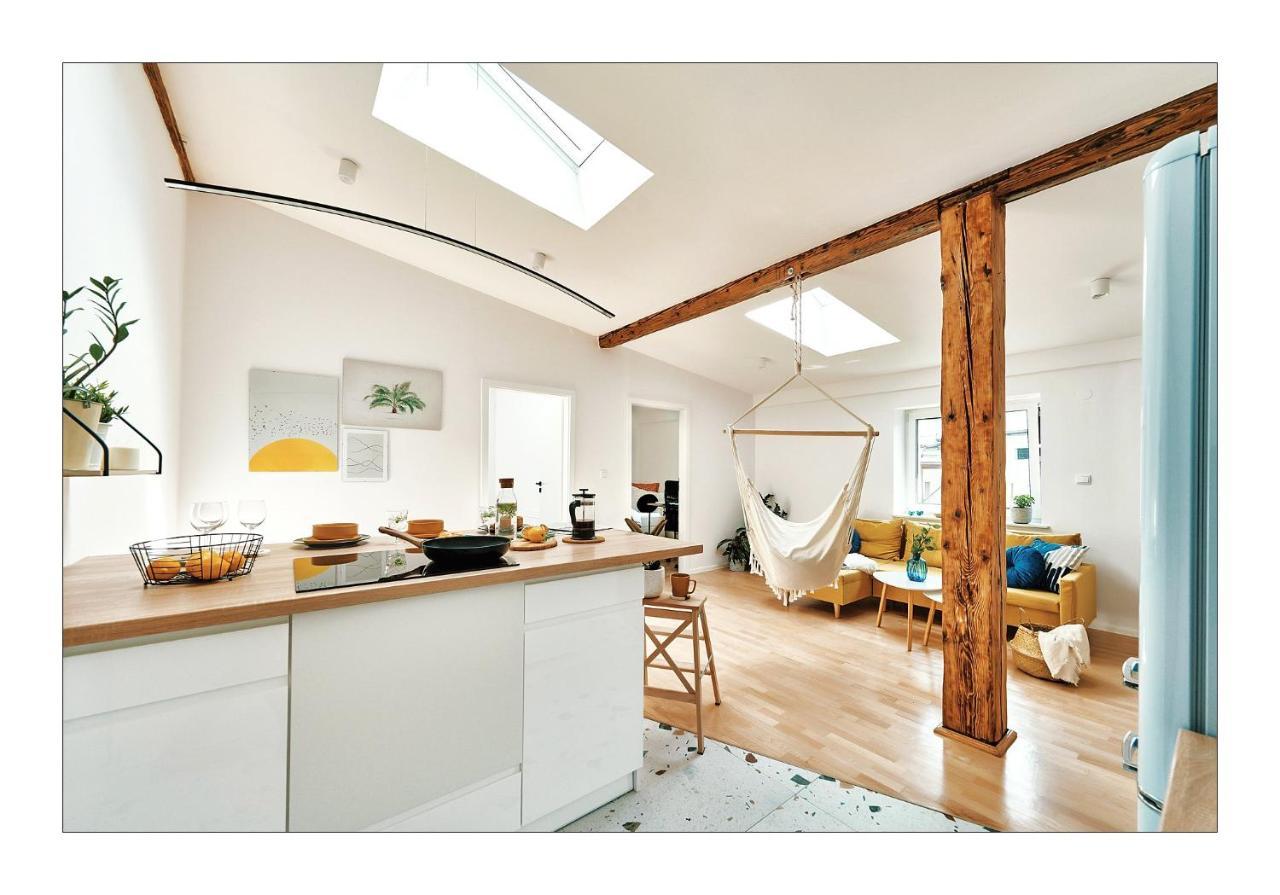 Sunny Apartment At The Heart Of Old Town Krakau Exterior foto