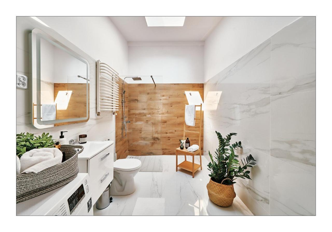 Sunny Apartment At The Heart Of Old Town Krakau Exterior foto